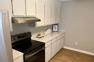 403 Fieldstone Rd, Warner Robins, GA 31093 - Photo 6