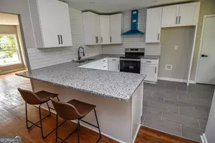 821 Bel Air Cir, Griffin, GA 30224 - Photo 28