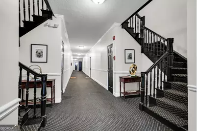 17 E 37th Street #12, Savannah, GA 31401 - Photo 8