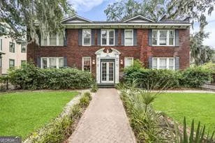 17 E 37th St, Savannah, GA 31401 - Photo 4