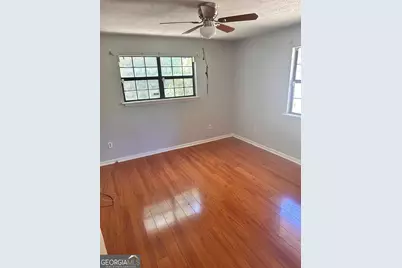 528 Wells Avenue, Albany, GA 31701 - Photo 8