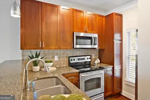 220 Semel Cir NW, Atlanta, GA 30309 - Photo 2