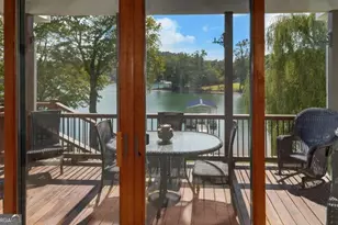 2327 Ridgecrest Cir, Hiawassee, GA 30546 - Photo 2