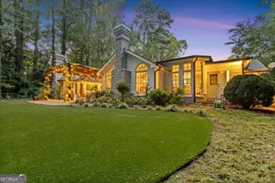 1905 Gainsborough Dr, Atlanta, GA 30341 - Photo 4