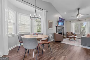 13 Huntcliff Dr, Cartersville, GA 30121 - Photo 2