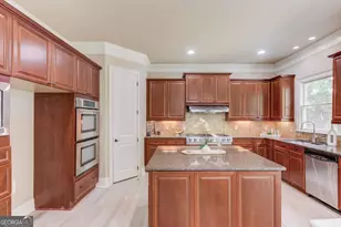 10595 Highgate Manor Ct, Duluth, GA 30097 - Photo 16