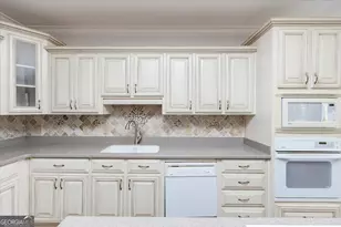 32 Willow Lake Dr, Warner Robins, GA 31093 - Photo 54