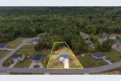 125 S Meadows Ridge Drive, Grantville, GA 30220 - Photo 4