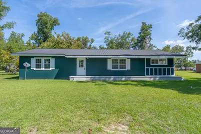 210 W Graham Street, McRae-Helena, GA 31055 - Photo 2