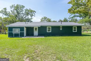 210 W Graham St, McRae-Helena, GA 31055 - Photo 4