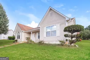 10608 Pecan Ln, Jonesboro, GA 30238 - Photo 2