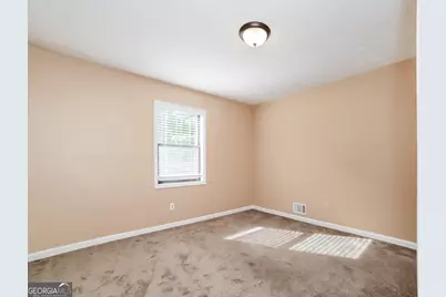 4027 Evelyn Drive, Powder Springs, GA 30127 - Photo 14