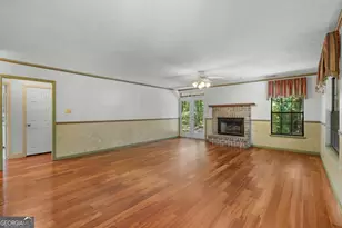 9 W Coquena Cir, Savannah, GA 31410 - Photo 4