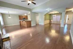 130 Hamilton Lake Dr, Lagrange, GA 30241 - Photo 10