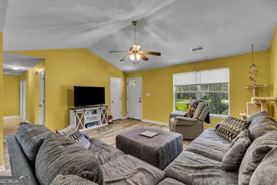 304 E Tietgen Street, Pooler, GA 31322 - Photo 10