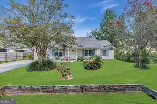 304 E Tietgen St, Pooler, GA 31322 - Photo 2