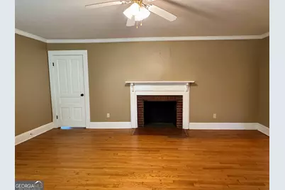 324 N Rhodes Street, Union Point, GA 30669 - Photo 16
