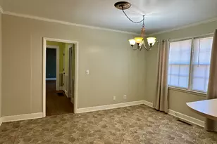 324 N Rhodes St, Union Point, GA 30669 - Photo 40