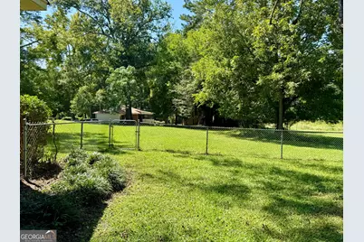 324 N Rhodes Street, Union Point, GA 30669 - Photo 88