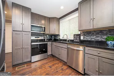 3479 Thompson Drive NW, Atlanta, GA 30331 - Photo 16