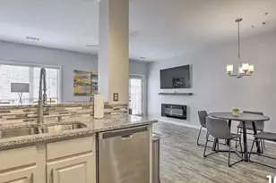 7129 Biltmore Way, Lithonia, GA 30058 - Photo 4