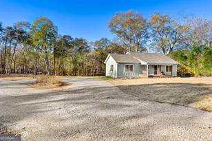 398 Hidden Point, Hartwell, GA 30643 - Photo 2