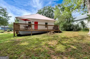 249 S Hill St, Toccoa, GA 30577 - Photo 22