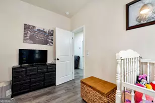 249 S Hill St, Toccoa, GA 30577 - Photo 18