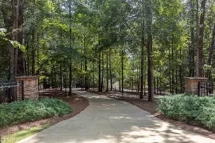 1131 Fleur De Lac Ln, Greensboro, GA 30642 - Photo 4