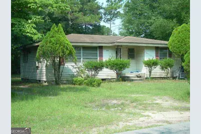 154 James Street, Reidsville, GA 30453 - Photo 1