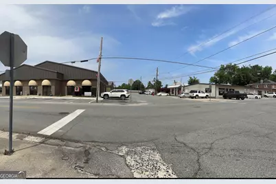 405 College Street, Eastman, GA 31023 - Photo 18