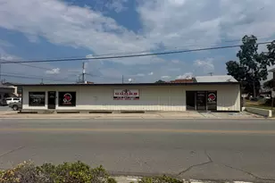 405 College St, Eastman, GA 31023 - Photo 1