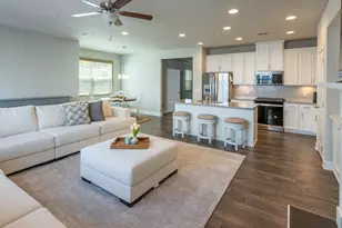 360 Hayden Cir, Woodstock, GA 30189 - Photo 4