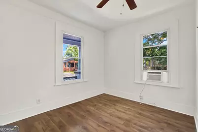 705 E 32nd Street, Savannah, GA 31401 - Photo 14