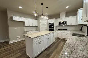 3019 Beverly Ct, McDonough, GA 30252 - Photo 8