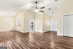 308 Pinedale Dr, Saint Marys, GA 31558 - Photo 8