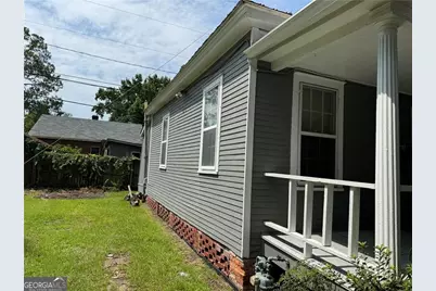737 E 37th Street, Savannah, GA 31401 - Photo 2