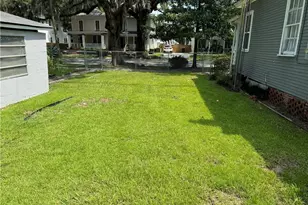 737 E 37th St, Savannah, GA 31401 - Photo 30