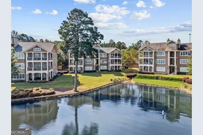121 South Bay Road #UNIT 304, Eatonton, GA 31024 - Photo 1