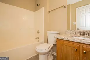 1269 Creekview Cir, Riverdale, GA 30296 - Photo 14