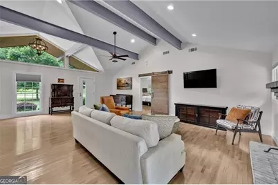 225 Jayne Ellen Way, Alpharetta, GA 30009 - Photo 10