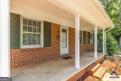 110 Briardale Avenue, Warner Robins, GA 31093 - Photo 2