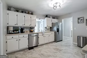 17 Rock Crest Cir SE, Cartersville, GA 30121 - Photo 6