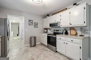 17 Rock Crest Cir SE, Cartersville, GA 30121 - Photo 8