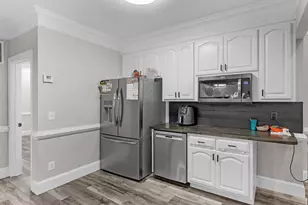 967 Five Pts Rd, Barnesville, GA 30204 - Photo 20