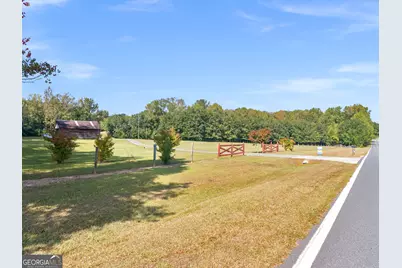 967 Five Points Road, Barnesville, GA 30204 - Photo 96