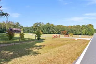 967 Five Pts Rd, Barnesville, GA 30204 - Photo 96