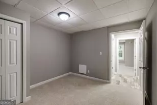 1220 12 Oaks Cir, Watkinsville, GA 30677 - Photo 34