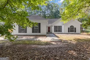 8 Shadowwood Dr, Newnan, GA 30265 - Photo 1
