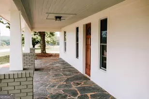 2985 Jackson Bridge Rd, Carnesville, GA 30521 - Photo 2